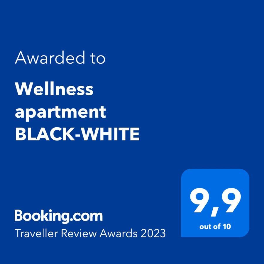 Wellness Apartment Black-White Široki Brijeg エクステリア 写真